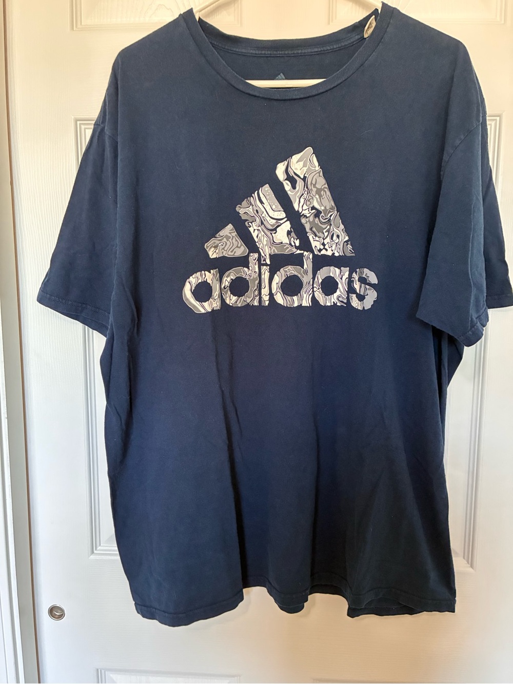 Adidas The Go-To Tee Crew Neck T-Shirt Big Logo Navy Blue Men’s Sz 2XL